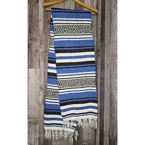 OLAND OUTDOORS Baja Mexican Blanket Fiesta Falsa. NEW